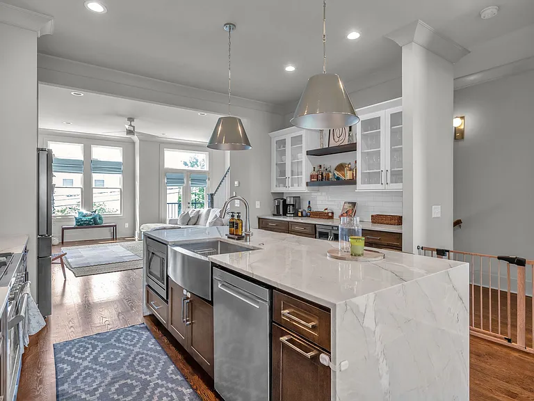 522 Garfield St — Photo 13