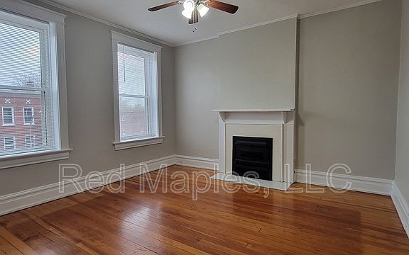 3rd image of 3420 Keokuk St #2F