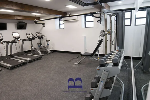 Rented by Brooklyn Blocks Real Estate | media 10