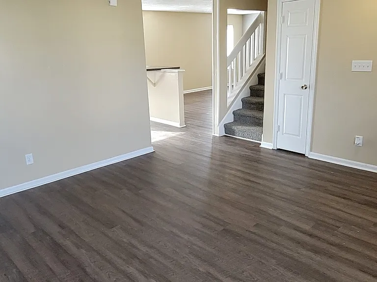 5319 Scatterwood Ct — Photo 7