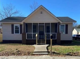412 N 8th Ave, Hopewell, VA
