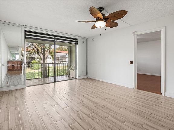 2nd image of 711 S Hollybrook Dr APT 209