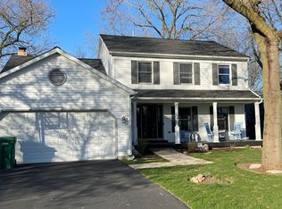 16 Brigantine Ln, Grayslake, IL 60030