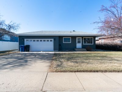 1182 Franklin St, Dickinson, ND, 58601