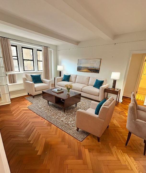 1st image of 37 W 72nd St APT 6D