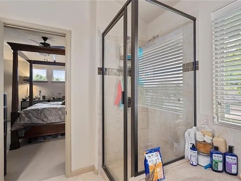 10804 Champ Ct — Photo 41