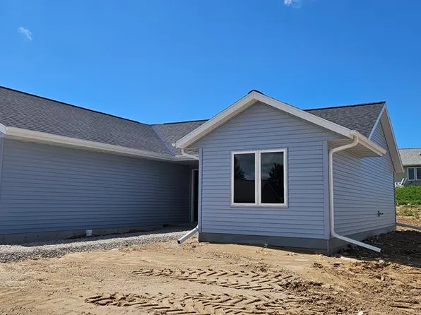 947 S Geneva Ave, Sturgeon Bay, WI 54235