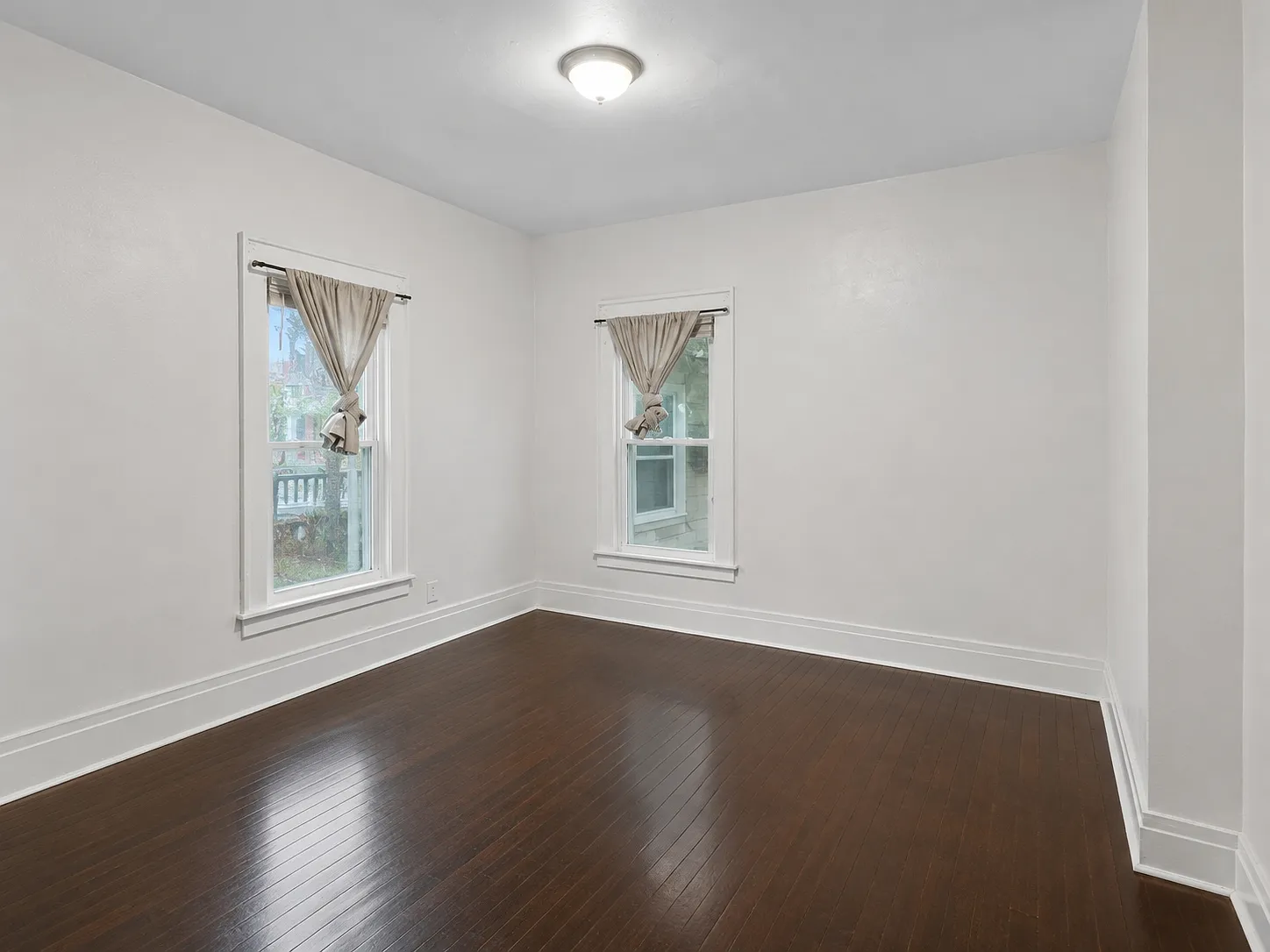 2 bed, 1200 sqft, $1,375 — Photo 3