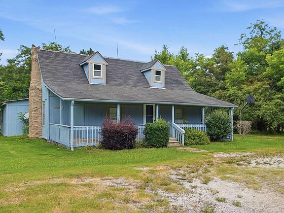 2nd image of 523 Wynn Rd