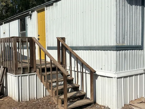1585 County Farm Rd, Cassville, MO 65625