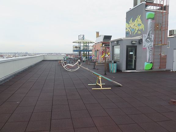4th image of 114 Troutman St #2AC