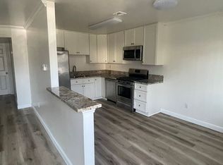Lower level 2/1 With Outdoor space!, El Cajon, CA 92020