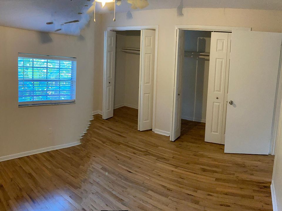 1st image of 2211 S Fern Creek Ave