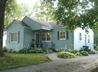 1616 62nd St, Des Moines, IA 50322