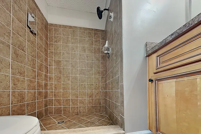 2626 Pinewood Blvd S — Photo 14