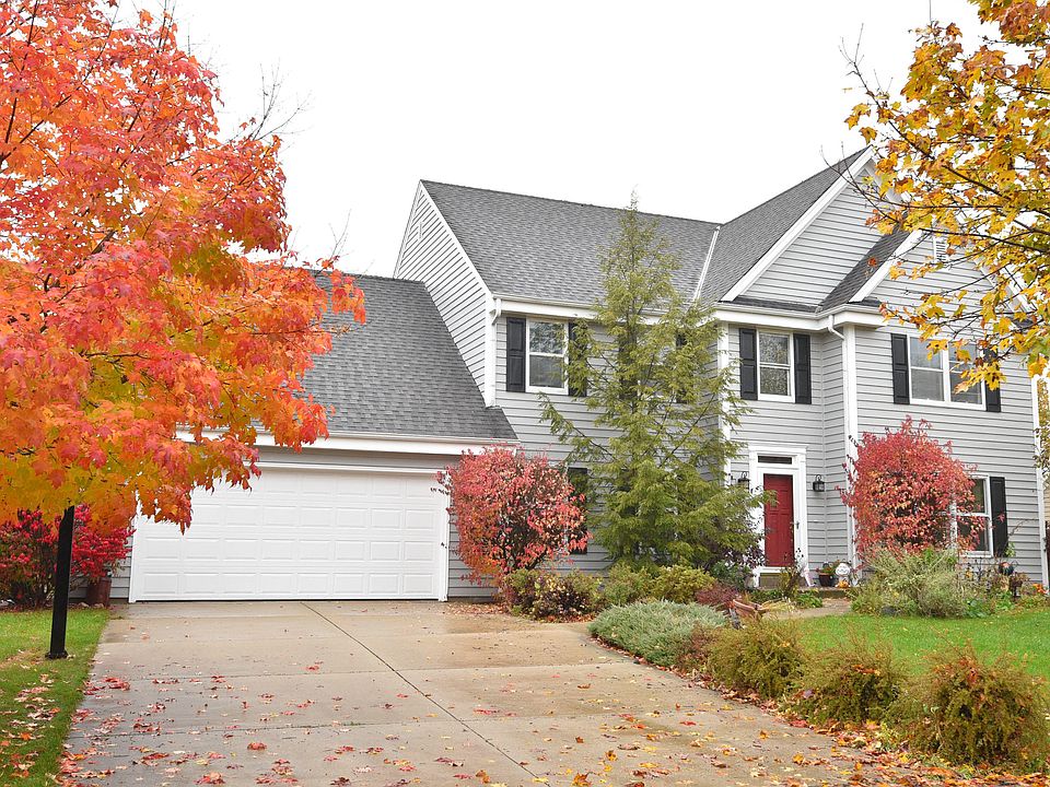 1st image of W70N435 Cedar Pointe Ave