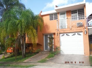 A-20 Valle Bello Chalets 1 St, Bayamon, PR 00960
