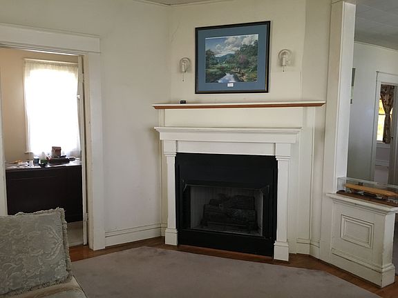 2nd image of 9 Hanbury Ave