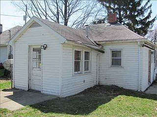 4th image of 614 Jefferson St