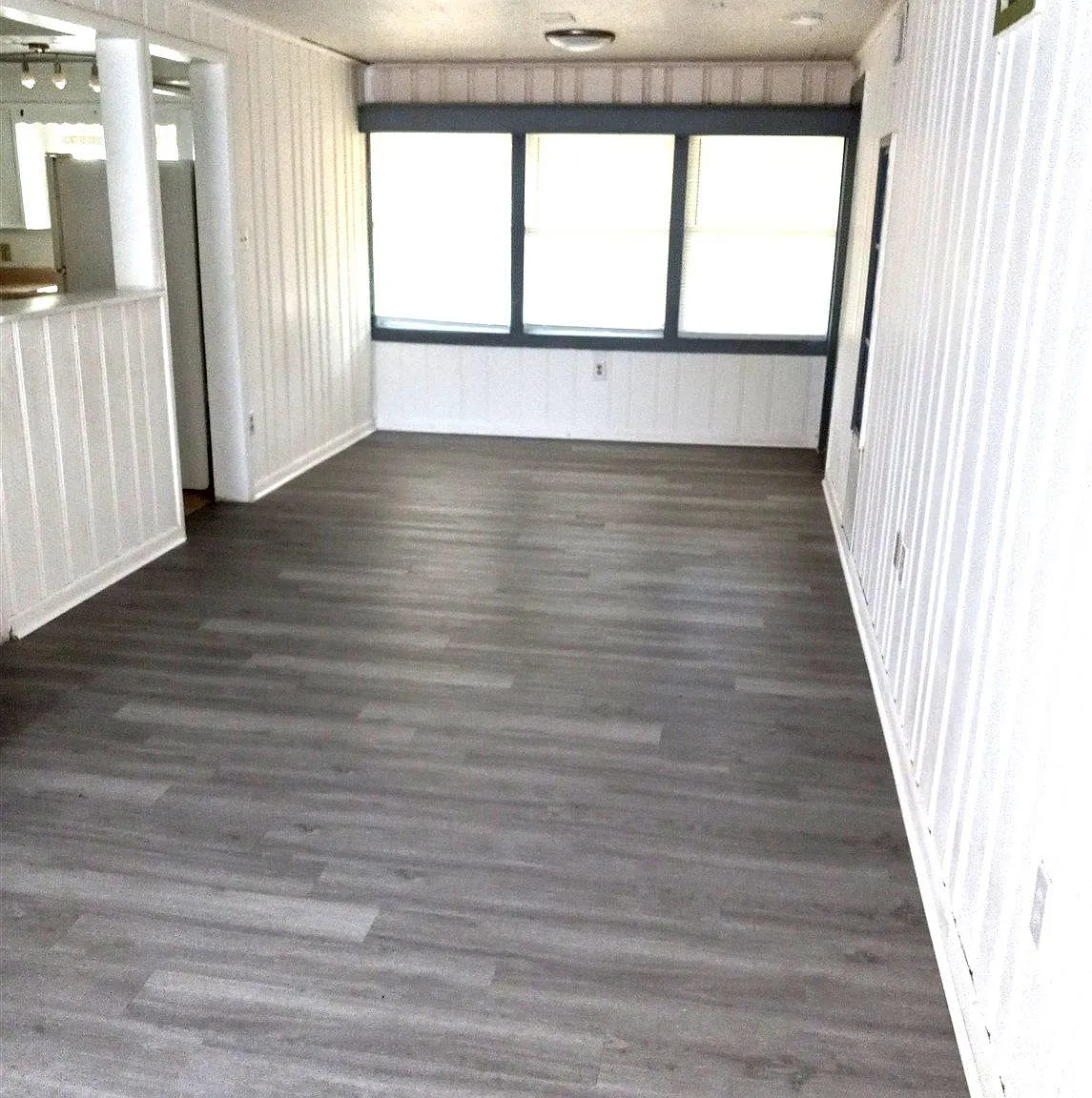 3 bed, 2.5 bath, 1449 sqft, $1,495 — Photo 4