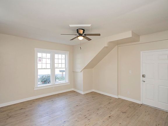 3rd image of 415 W 6th St APT 1W