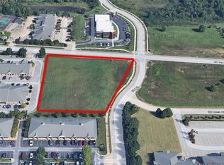 20 SE 22nd St, Bentonville, AR 72712