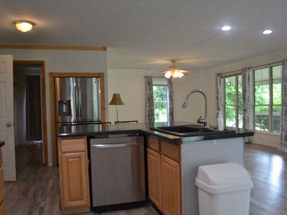 2nd image of 1505 Add Stafford Rd