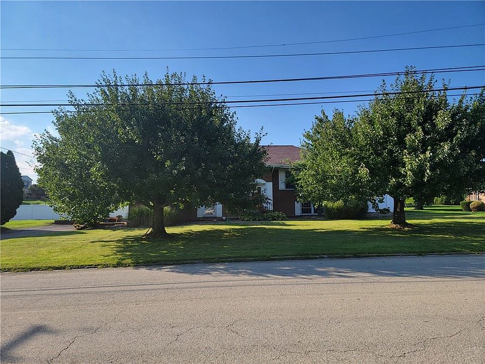 1st image of 316 W 2nd Ave