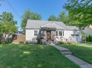 520 Princeton Rd, Linden, NJ 07036