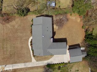 8666 Lake Forest Dr, Douglasville, GA 30134