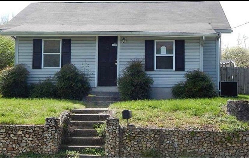 1st image of 1142 Wildwood Ave SE
