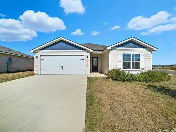 16000 Windview Court, Lytle, TX 78052