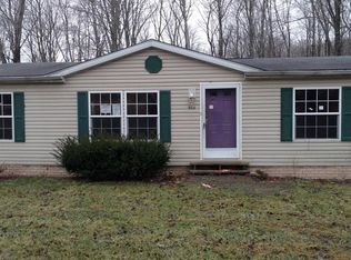 954 Perry Hwy, Harmony, PA 16037