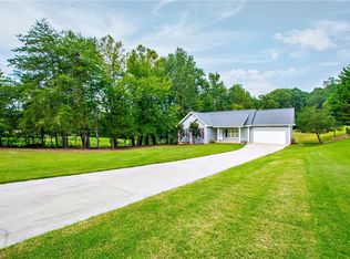 4084 Brown Oaks Rd, Randleman, NC 27317