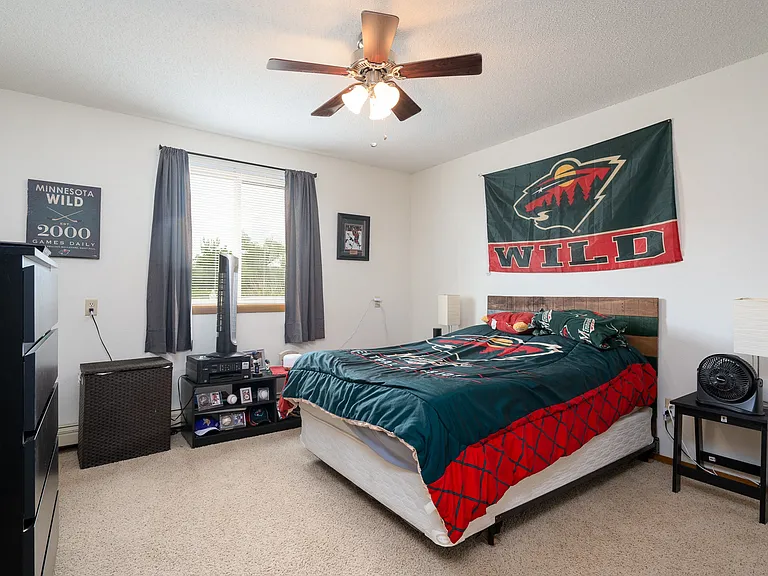 Seven Pines Apartments — Photo 12