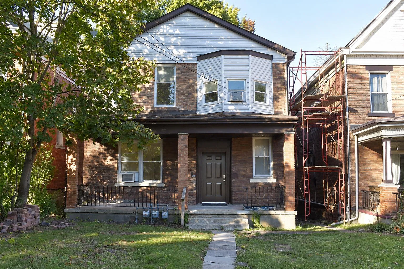 5517 Black St - 1 — Photo 1