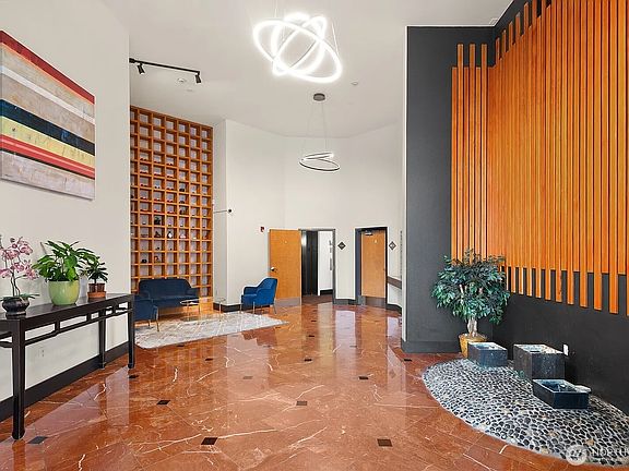 5th image of 668 S Lane St APT 312