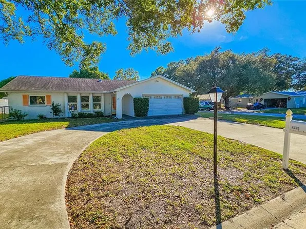 6250 43rd Ter N, Kenneth City, FL 33709