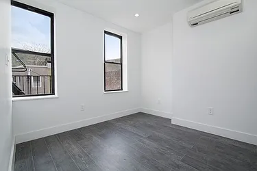 Rented by Brick&Mortar