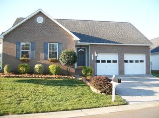 5351 Old Plantation Cir, Winston Salem, NC 27104