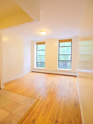 Rented by Douglas Elliman | media 22
