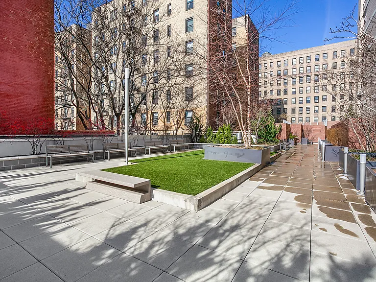 100 W 93rd St #23D — Photo 6