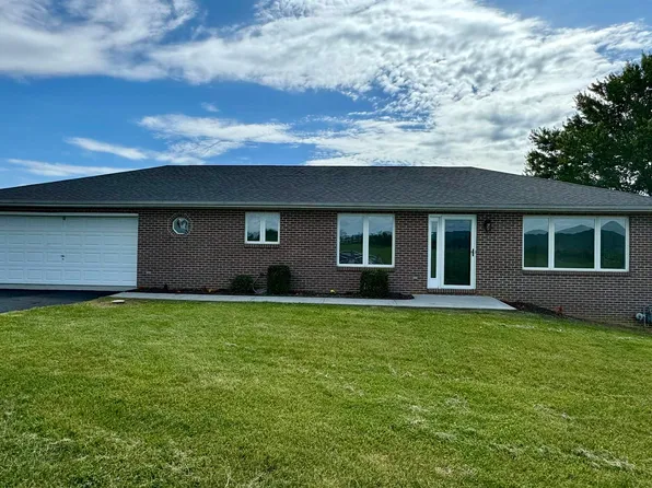 235 Asbury Ln, Wytheville, VA 24382