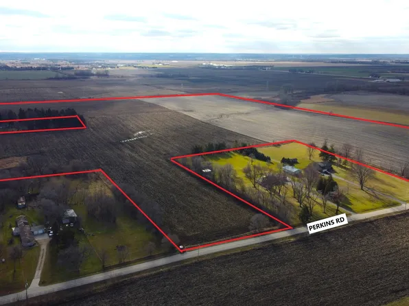 0 Perkins Rd, Woodstock, IL 60098