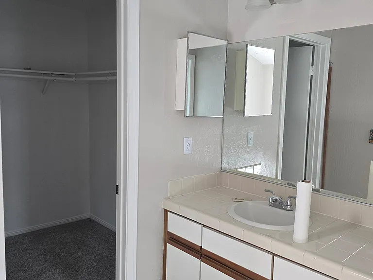 6728 Antilope St — Photo 17