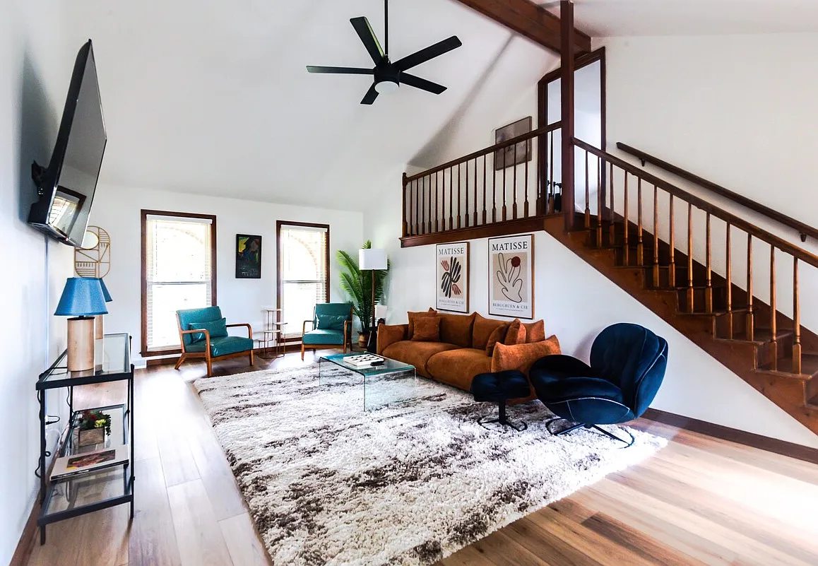 3 bed, 1275 sqft, $4,500 — Photo 3