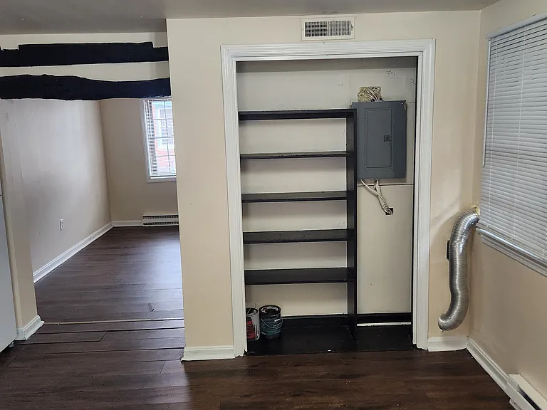 143 Howard Ave — Photo 15