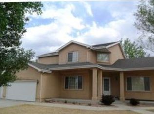 2 Pasadena Dr, Pueblo, CO 81005