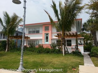 565 Golden Gate Point, Sarasota, FL 34236