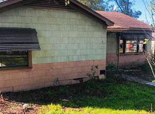 606 S Commerce St, Overton, TX 75684
